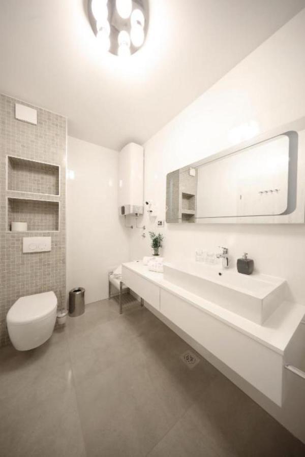 Luxury Majpruz Suites I Ζαντάρ Εξωτερικό φωτογραφία