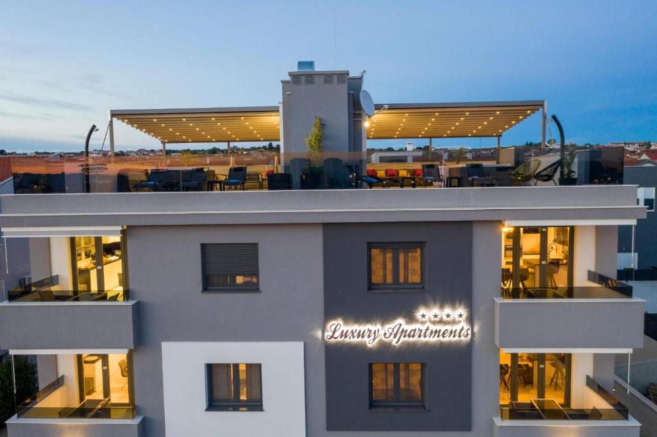 Luxury Majpruz Suites I Ζαντάρ Εξωτερικό φωτογραφία