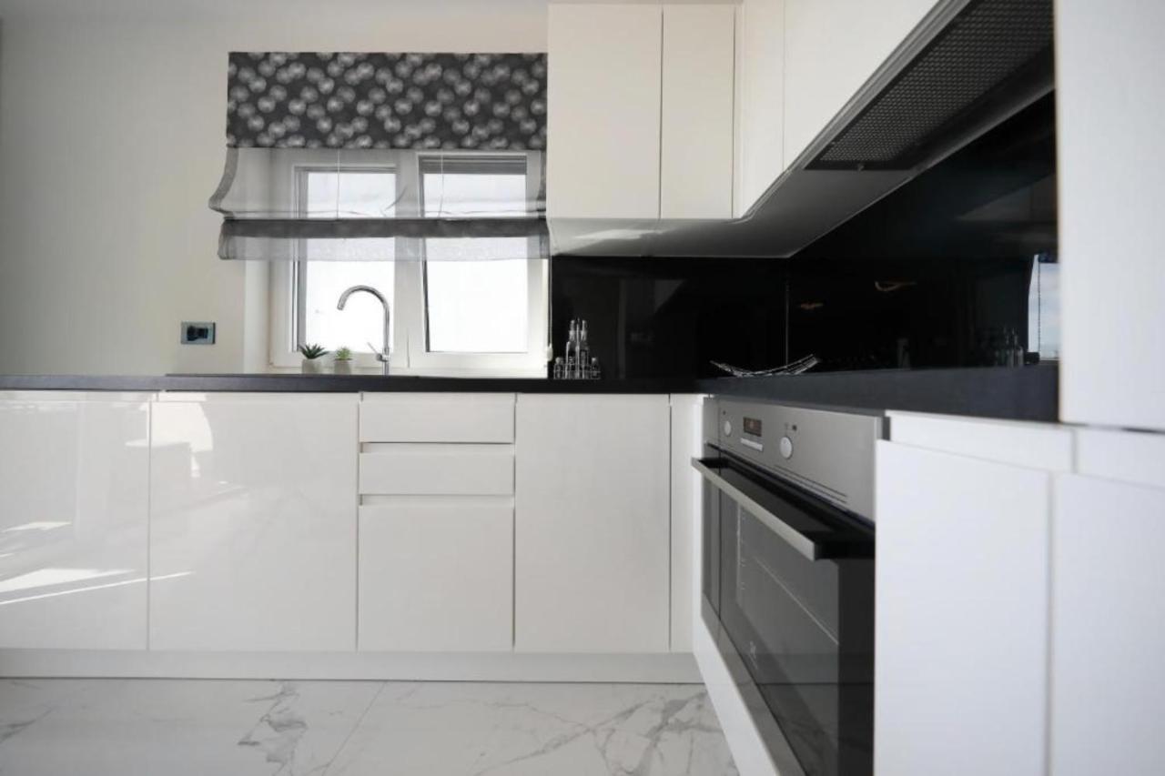 Luxury Majpruz Suites I Ζαντάρ Εξωτερικό φωτογραφία