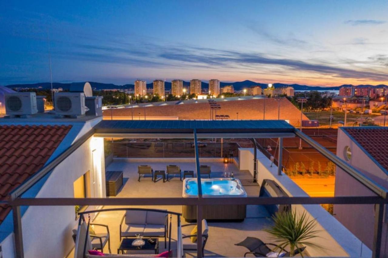 Luxury Majpruz Suites I Ζαντάρ Εξωτερικό φωτογραφία